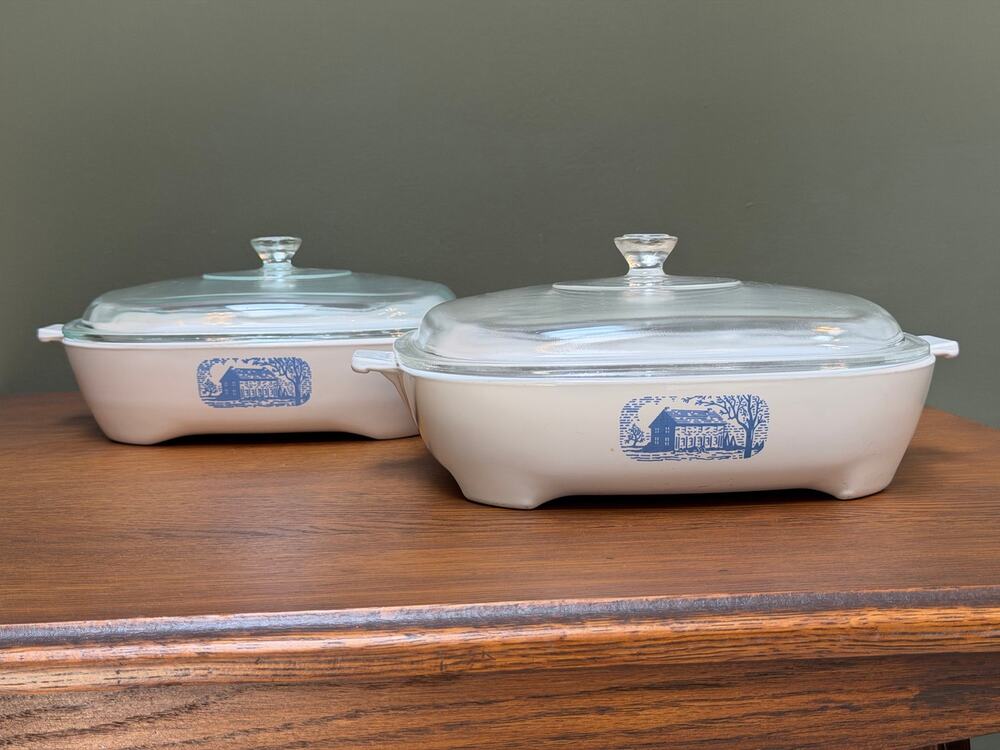 Set of 4 Vintage CorningWare Colonial House 11” Browning Skillets W/ Pyrex Lids